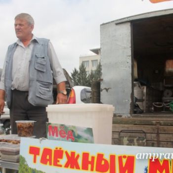 Китайцы закупают российский мёд