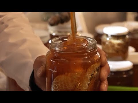 "Медовый рай": более ста тонн продуктов пчеловодства привезли в Баку